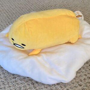 GUDETAMA THE LAZY EGG PLUSH By GUND